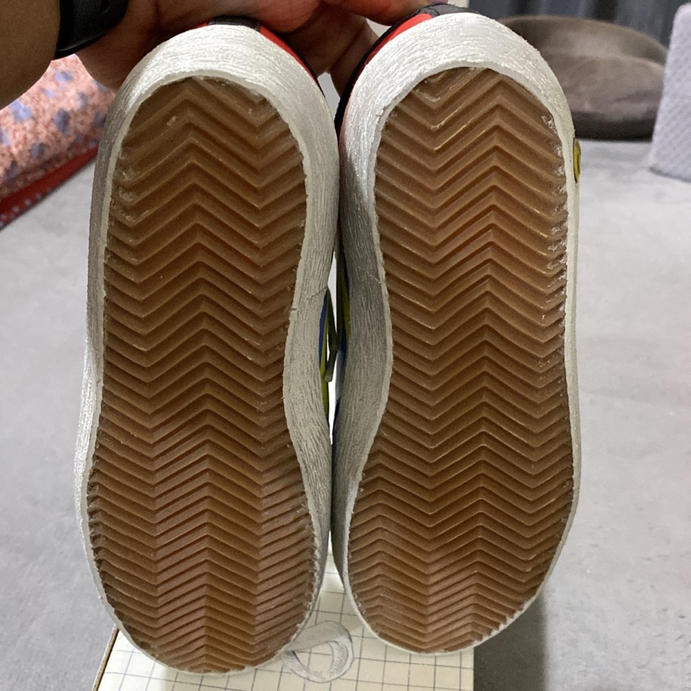 Golden Goose - Picture 4 of 8